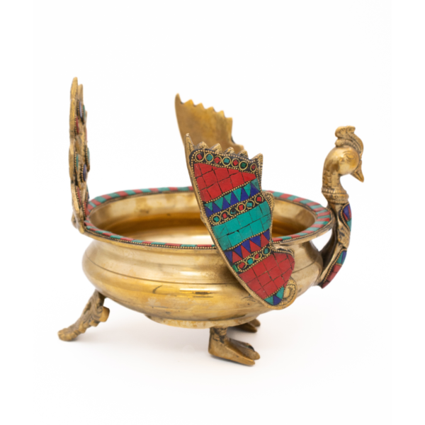 Tigela Decorativa com Pavão em Bronze Índia com Pedras Coloridas Urli  24 cm - Imagem 3