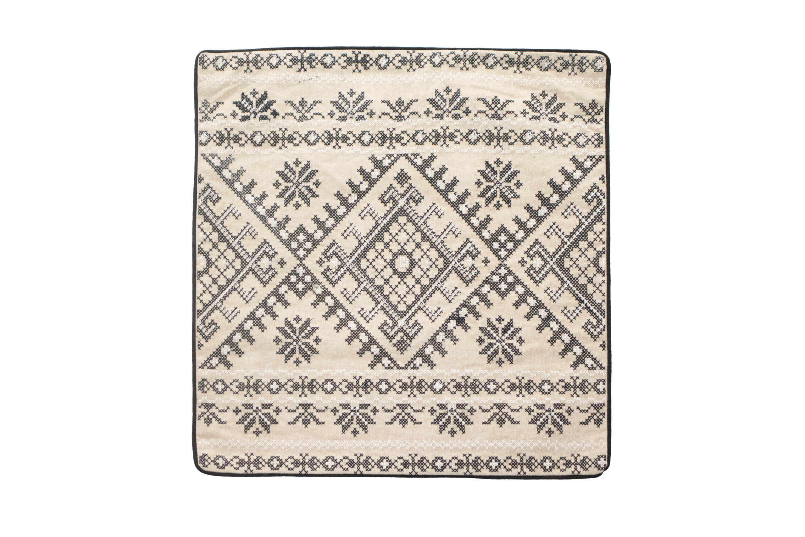 Capa de Almofada Preta padrão Geométrico 41 cm