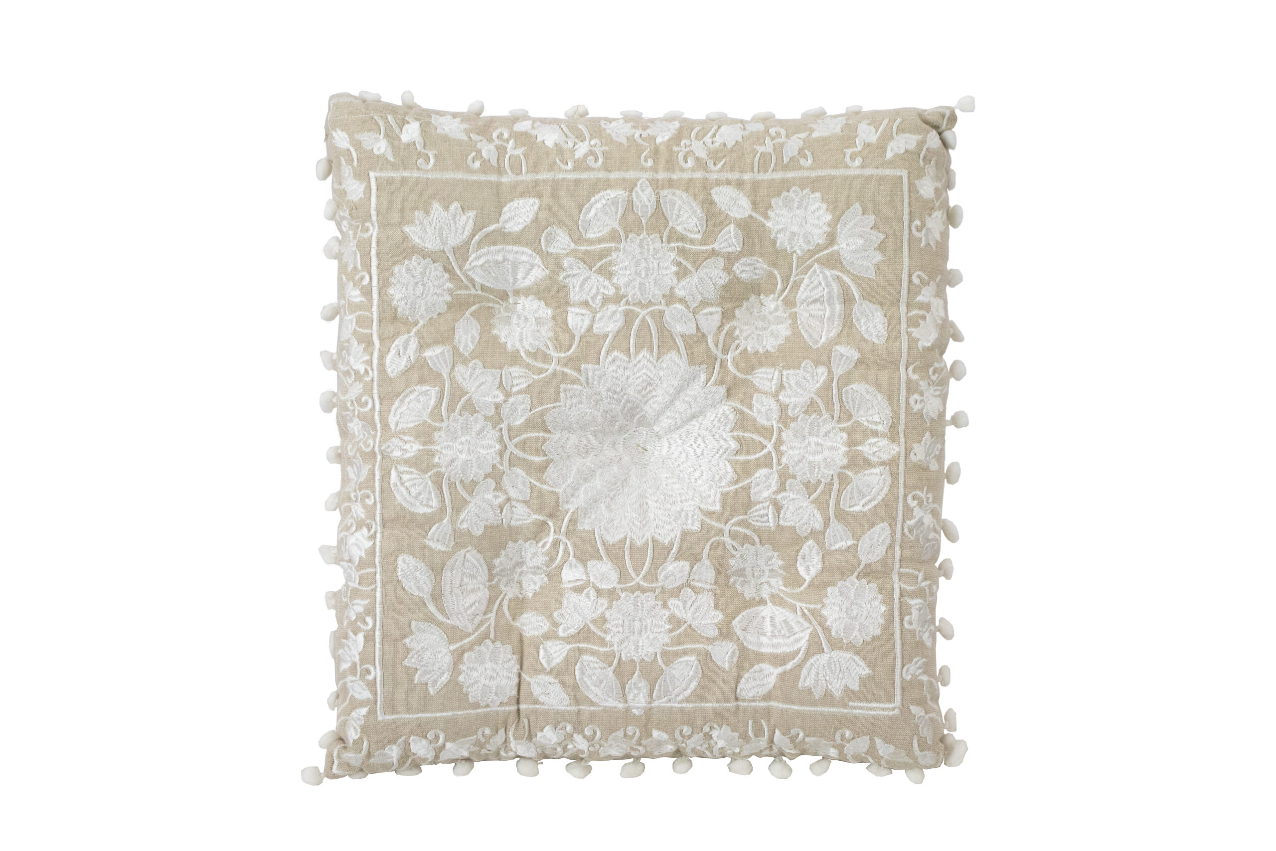 Almofada linha Branca com padrão Floral 38 cm